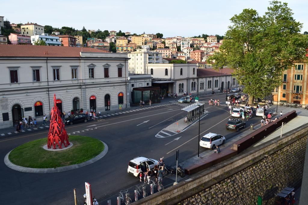 Hotel Mary La Spezia Esterno foto